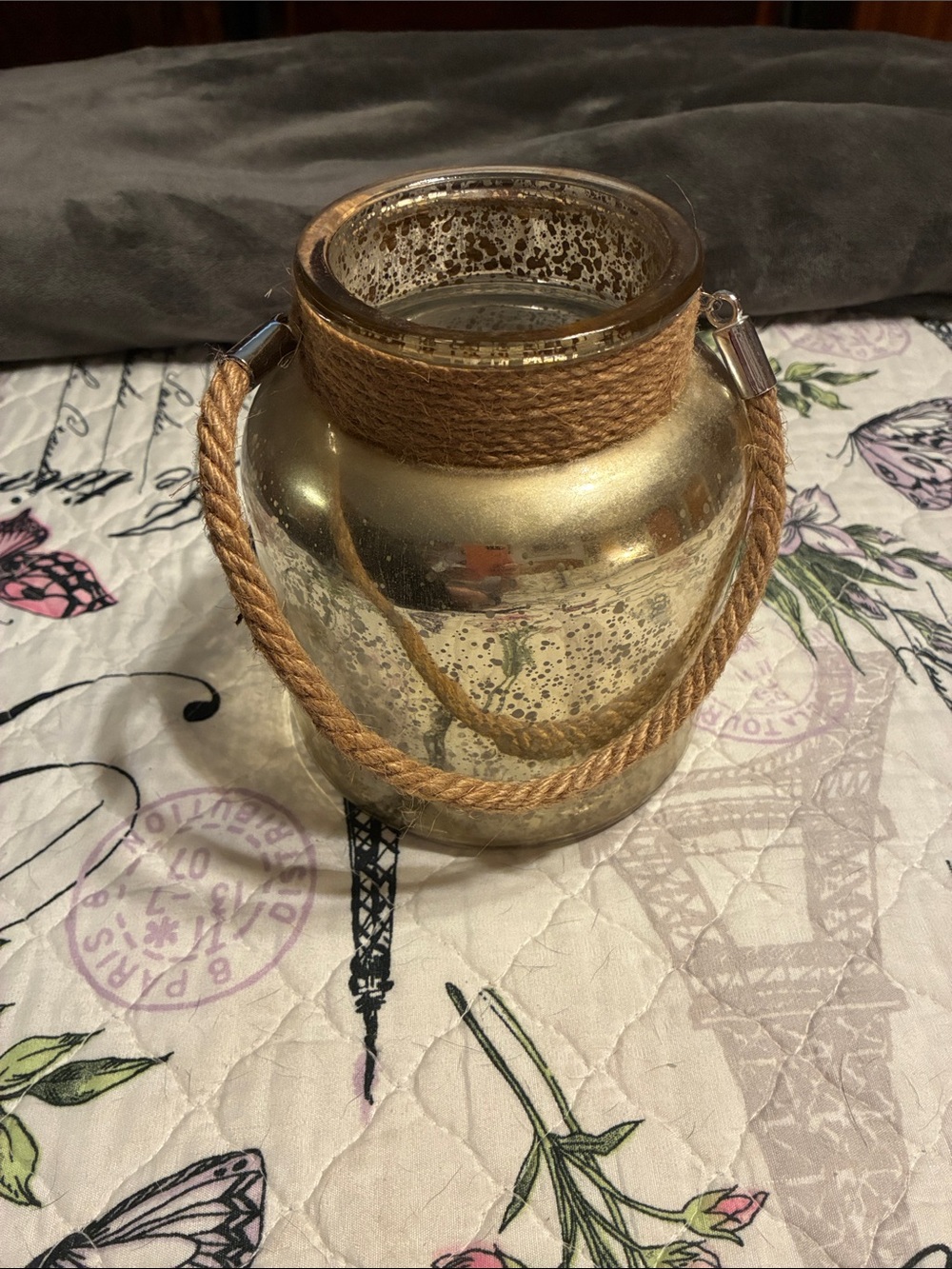 Gold Glass Rope-Handled Decorative Vase
